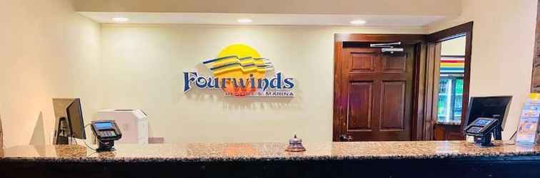 Lobby Fourwinds Lakeside Inn & Marina