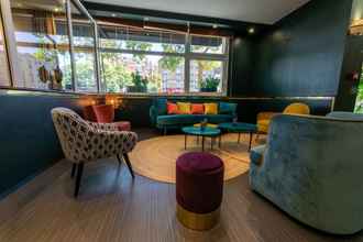 Sảnh chờ 4 Hotel La Place Nanterre La Défense