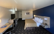 Bilik Tidur 5 Americas Best Value Inn Roosevelt Ballard