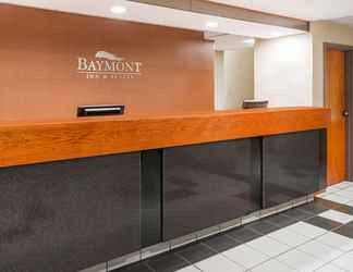 Lobby 2 Baymont by Wyndham Clarksville Northeast