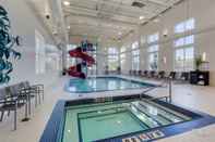 Swimming Pool Best Western Plus Edmonton Airport