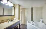 In-room Bathroom 3 Best Western Plus Edmonton Airport