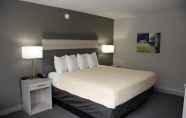 Bedroom 2 Best Western Plus Clarks Summit Scranton