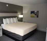 Bedroom 2 Best Western Plus Clarks Summit Scranton