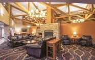 Lobi 2 La Quinta Inn & Suites by Wyndham Silverthorne - Summit Co