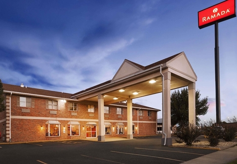 Exterior Ramada by Wyndham Sioux City