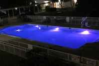 Swimming Pool Motel 6 Dumfries, VA