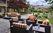 Sảnh chờ 4 Courtyard By Marriott Hartford/Windsor Airport