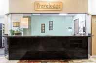 Lobby Travelodge by Wyndham Longmont