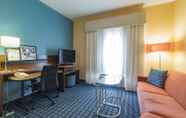 Bedroom 6 Fairfield Inn by Marriott Green Bay