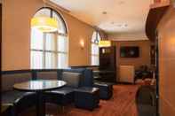 Bar, Cafe and Lounge Courtyard by Marriott Springfield Downtown