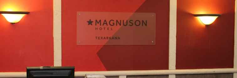 Lobi Magnuson Hotel Texarkana