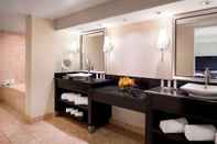 ห้องน้ำภายในห้อง The Royal Sonesta Kaua'i Resort Lihue