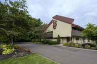 Exterior Red Roof Inn Danville, PA