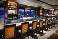 Bar, Cafe and Lounge Sheraton Suites Orlando Airport