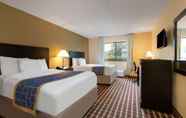 Kamar Tidur 7 Days Inn by Wyndham Hillsborough