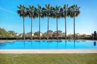 สระว่ายน้ำ Don Carlos Resort & SPA