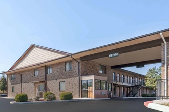 Exterior 4 Travelodge by Wyndham Clarksville