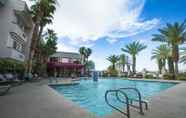 Swimming Pool 4 Rodeway Inn & Suites Las Vegas Strip