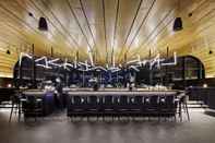 Bar, Cafe and Lounge Linder Hotel Dusseldorf Airport, part of JdV by Hyatt