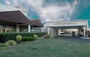 Bangunan 7 Doubletree by Hilton Hotel Norfolk Airport