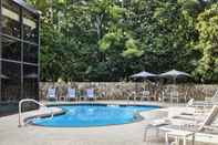 Swimming Pool The Westin Atlanta Airport