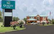 Bangunan 7 Quality Inn Pell City I-20 exit 158