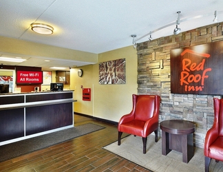 ล็อบบี้ 2 Red Roof Inn Louisville Fair and Expo