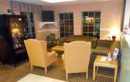 Lobi 6 America's Best Inn and Suites Beaufort