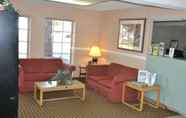 Lobi 4 America's Best Inn and Suites Beaufort