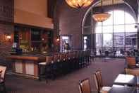 Bar, Kafe, dan Lounge Sheraton Raleigh Hotel