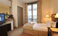 Bedroom 2 Hotel Vaneau Saint Germain