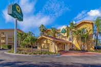 Exterior La Quinta Inn by Wyndham Tampa Bay Pinellas Park Clearwater