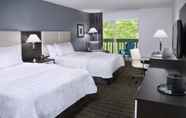 Bilik Tidur 5 Toronto Don Valley Hotel and Suites