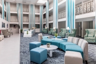 Lobby The Blu Hotel Blue Ash Cincinnati, Ascend Hotel Collection