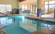 Swimming Pool 4 Hampton Inn Durango