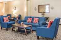 Lobby Comfort Inn & Suites Piqua-Near Troy-I75