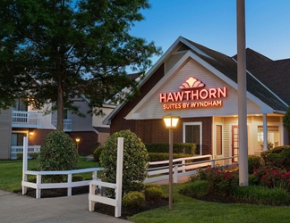 Exterior 2 Hawthorn Suites by Wyndham Tinton Falls