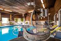 Swimming Pool Best Western Prineville Inn