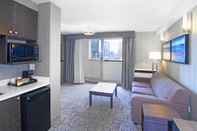 Ruang untuk Umum Holiday Inn Express Hotel & Suites Calgary, an IHG Hotel