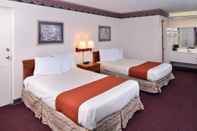 Bedroom Americas Best Value Inn Wildersville