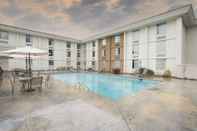 Swimming Pool Red Roof Inn Knoxville Central - Papermill Road