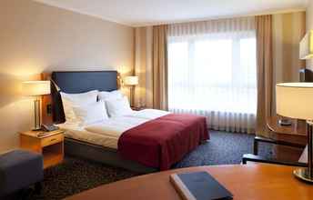 Bilik Tidur 4 Steigenberger Hotel Hamburg