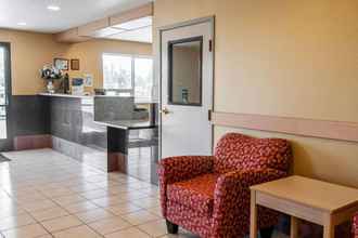 Lobby 4 Bridgeway Inn & Suites Sublimity