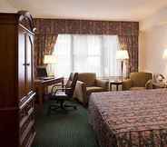 Bedroom 5 Travel Inn Hotel