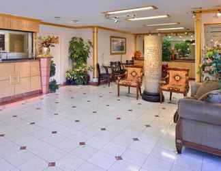 Lobby 2 Americas Best Value Inn & Suites Fontana