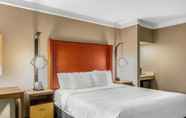 Bedroom 4 La Quinta Inn & Suites by Wyndham San Francisco Airport N