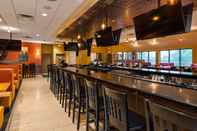 Bar, Cafe and Lounge Best Western Plus St. Paul North/Shoreview