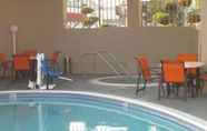 Swimming Pool 5 Best Western Pasadena Royale Inn & Suites