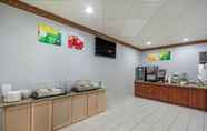 ร้านอาหาร 6 Quality Inn & Suites Kansas City - Independence I-70 East